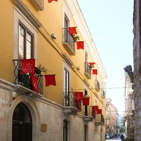 Palazzo Antica Via Appia Bed & Breakfast Bitonto Exterior foto