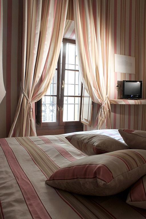 Palazzo Antica Via Appia Bed & Breakfast Bitonto Cameră foto
