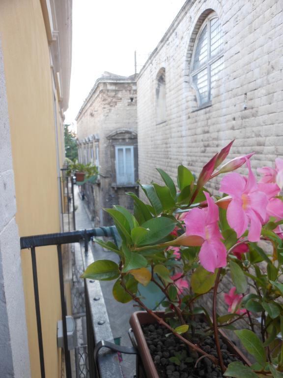 Palazzo Antica Via Appia Bed & Breakfast Bitonto Exterior foto