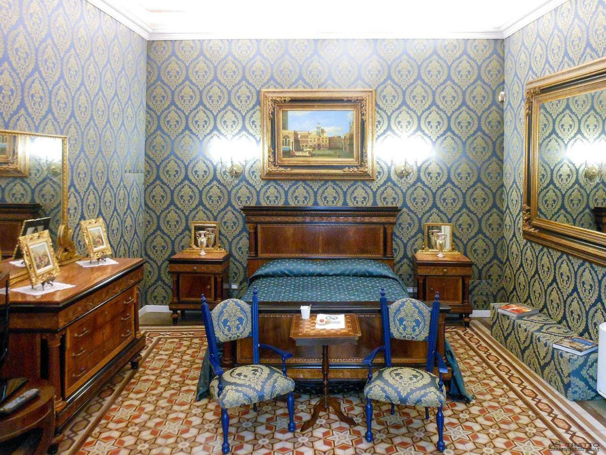 Palazzo Antica Via Appia Bed & Breakfast Bitonto Exterior foto