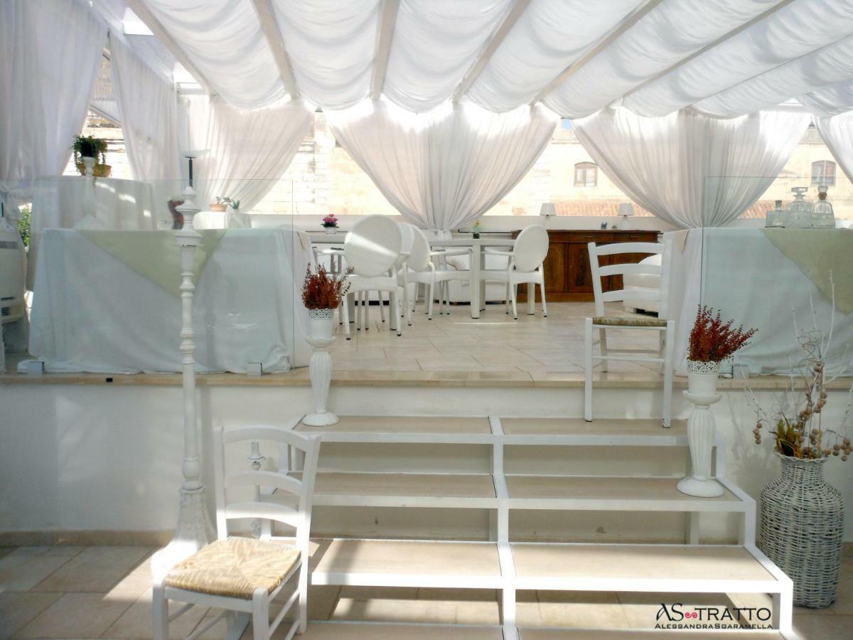 Palazzo Antica Via Appia Bed & Breakfast Bitonto Exterior foto